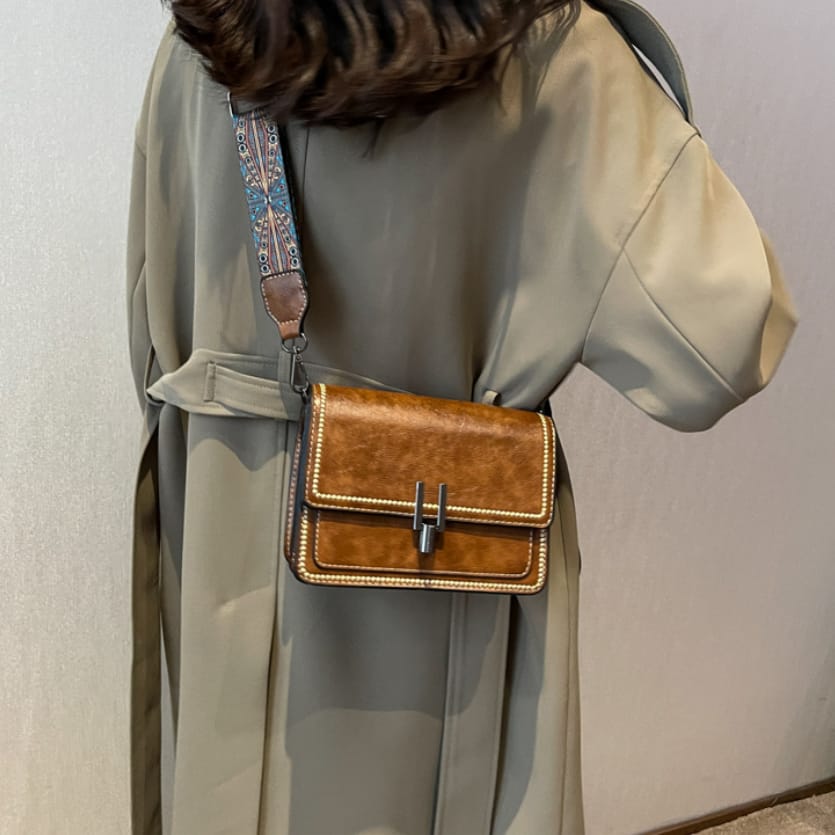 Layla - Elegant Retro Leather Crossbody Bag