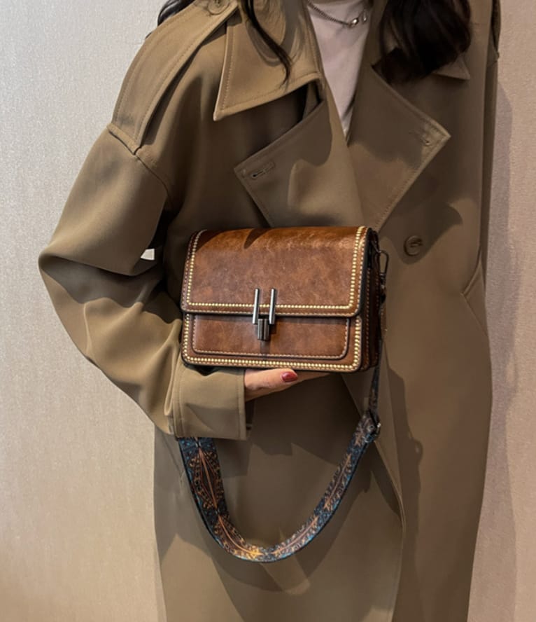 Layla - Elegant Retro Leather Crossbody Bag