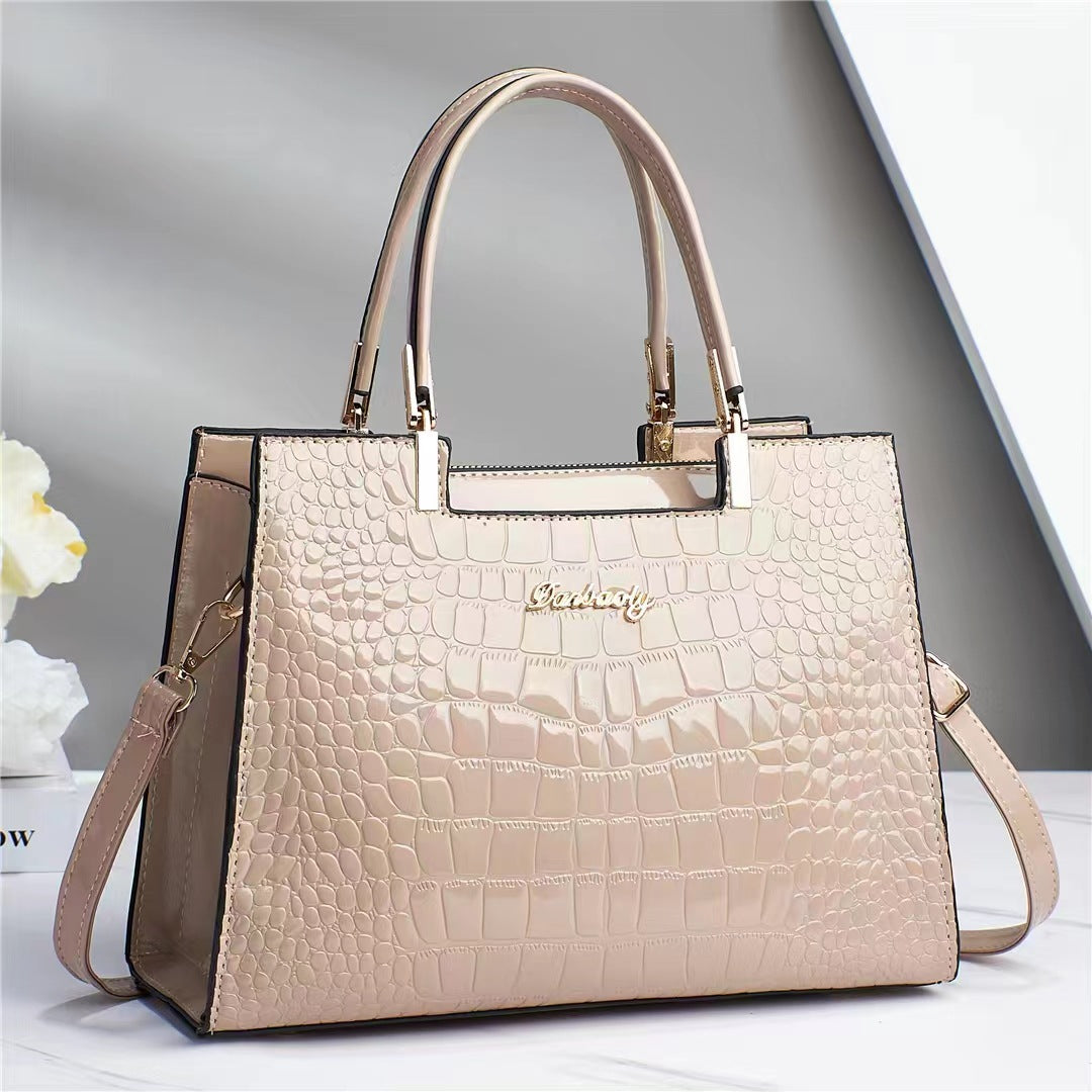 Brooklyn - Luxurious Aura Leather Handbag